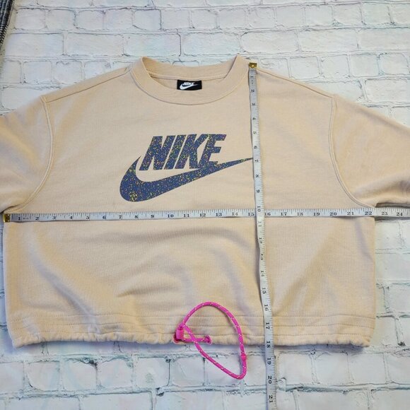 Nike woman’s cream / tan color Icon Clash Tee short sleeve size M - Picture 4 of 10